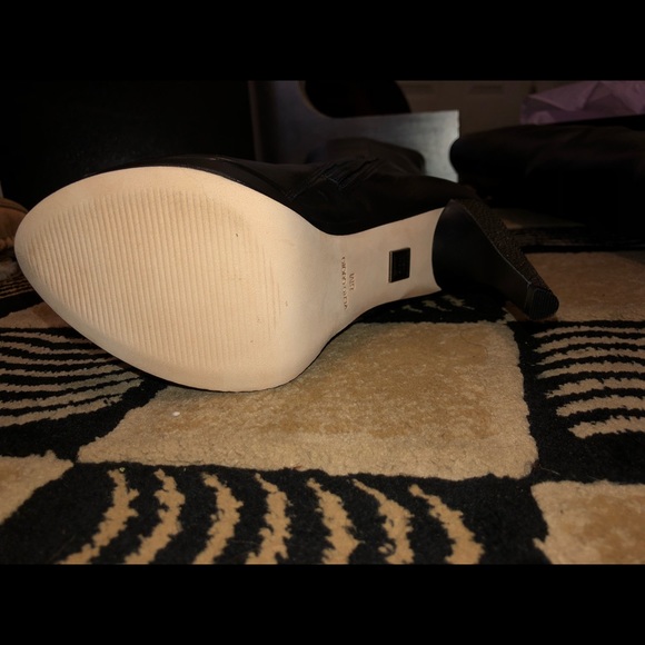 Herve Leger HL-NORA Over Knee Open Toe Boots - Picture 5 of 6